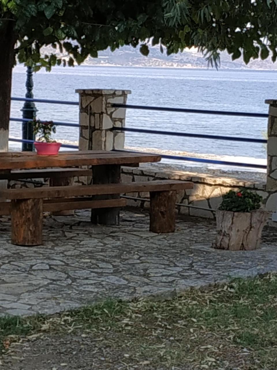 Holiday Tolofona Beach Ερατεινή Εξωτερικό φωτογραφία